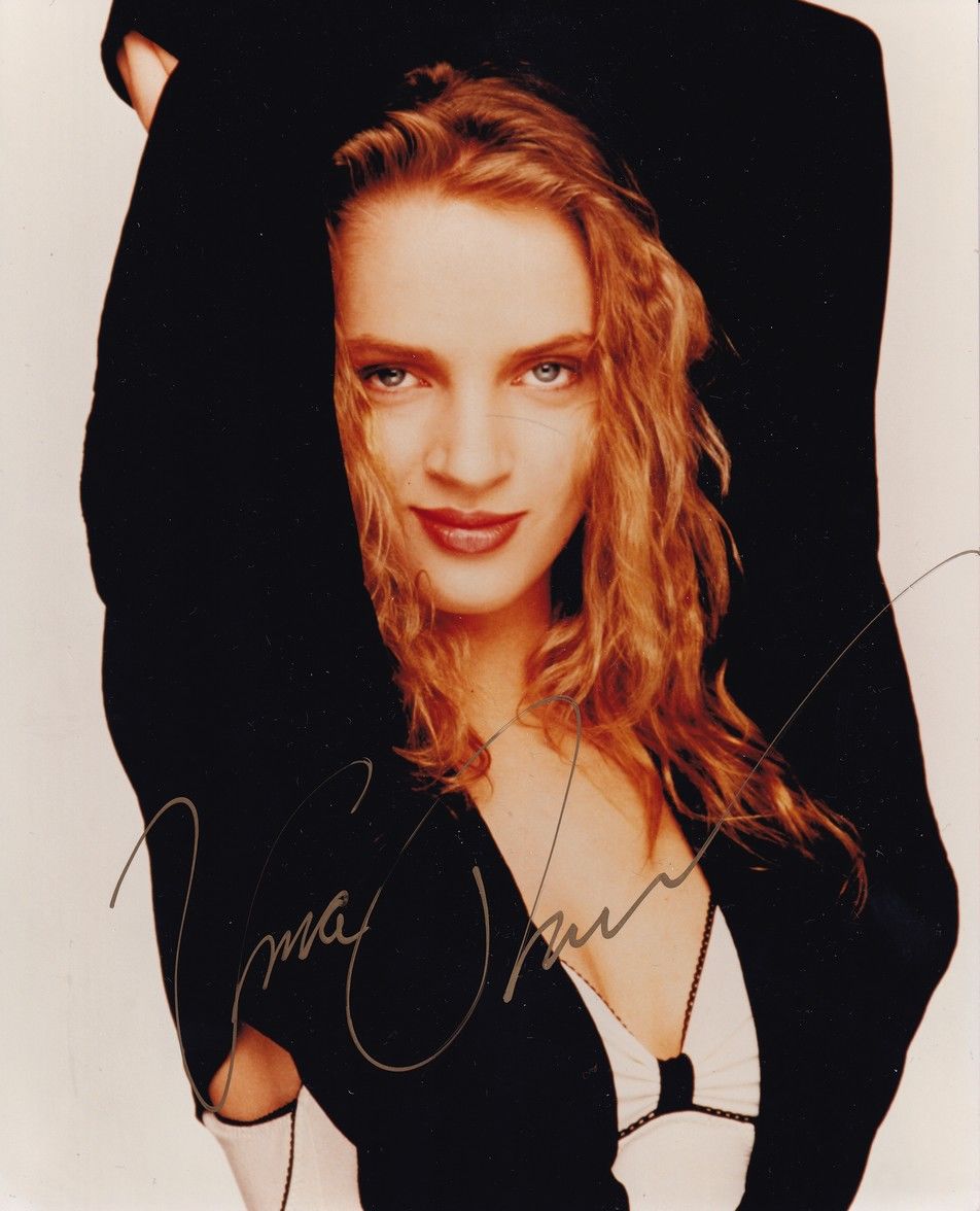 Autogramm Film (USA) | Uma THURMAN | 2000er Foto (Portrait Color XL) SEXY