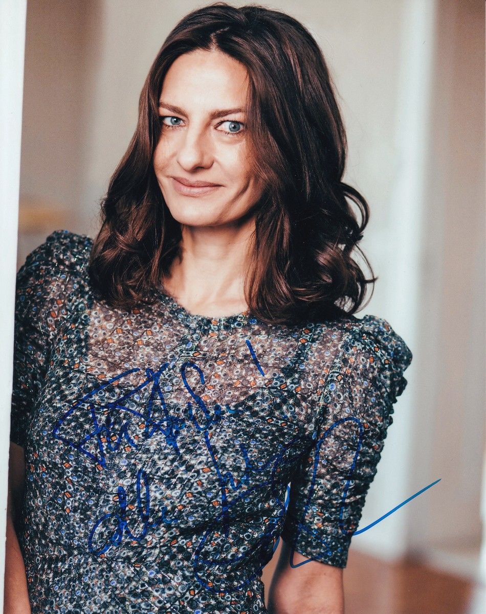 Autogramm Schauspieler | Catrin STRIEBECK | 2010er Foto (Portrait Color XL)