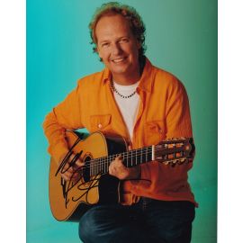 Autogramm Gitarre (USA) | Lee RITENOUR | 2010er Foto (Portrait Color XL)