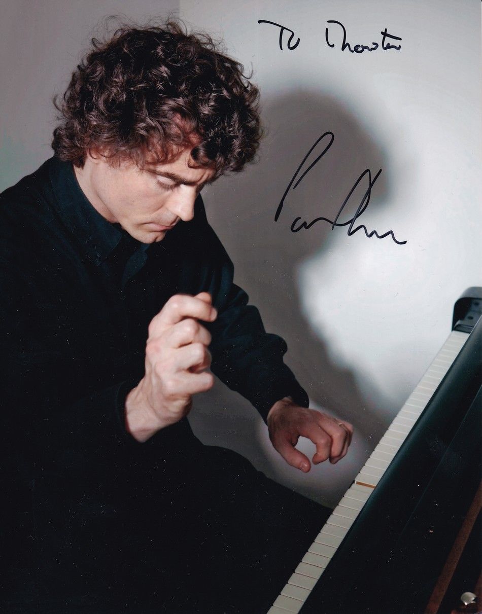Autogramm Piano (UK) | Paul LEWIS | 2010er Foto (Portrait Color XL)