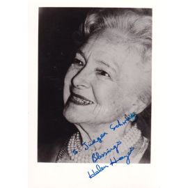Autogramm Film (USA) | Helen HAYES | 1980er (Portrait SW)