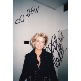 Autogramm Schlager | Nadine NORELL | 1990er Foto (Portrait Color)