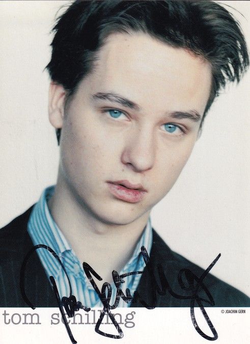 Autogramm Schauspieler | Tom SCHILLING | 2000er (Portrait Color) Gern