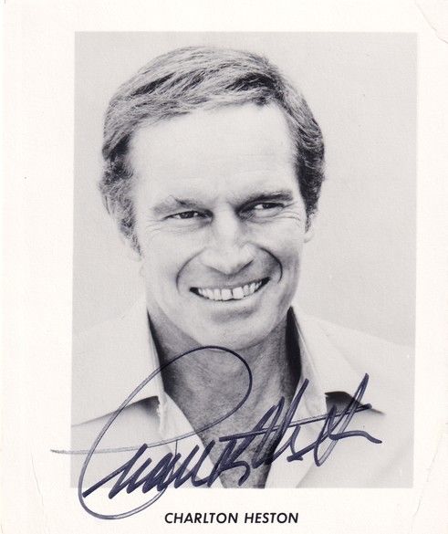 Autogramm Film (USA) | Charlton HESTON | 1970er (Portrait SW)