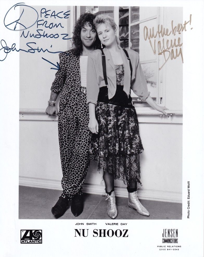 Autogramme Pop (USA) | NU SHOOZ (John Smith + Valerie Day) | 1980er (Portrait SW XL) Jensen