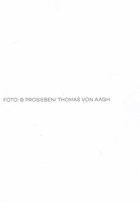 Autogramm TV | PRO7 | Janin ULLMANN | 2010er (Portrait Color) Von Aagh