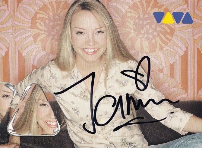 Autogramm TV | VIVA | Janin REINHARDT | 2000er (Portrait Color) Stempell