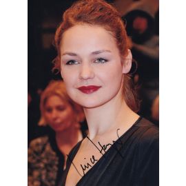 Autogramm Schauspieler | Luise HEYER | 2010er Foto (Portrait Color XL)