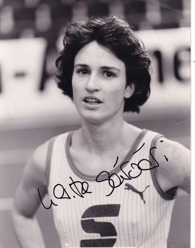 Autogramm Sprint | Ulrike SARVARI | 1987 Foto (Portrait SW XL) EM-Gold