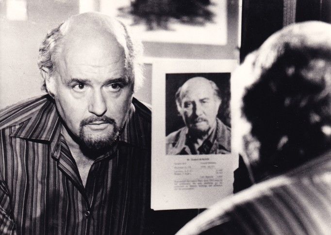 Filmfoto (USA) | Rod STEIGER | 1975 "Hennessy" XM