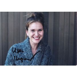 Autogramm Schauspieler | Lisa HAGMEISTER | 2010er (Portrait Color)
