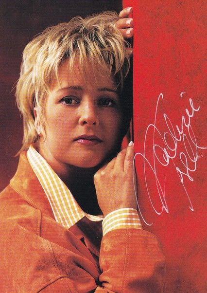 Autogramm Schlager | Nadine NORELL | 1997 "Ich Komm Zu Dir" (EastWest)