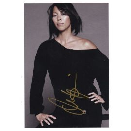Autogramm Schauspieler | Minh-Khai PHAN-THI | 2010er (Portrait Color) Mahagony