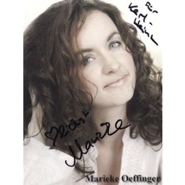 Autogramm Schauspieler | Marieke OEFFINGER | 2010er (Portrait Color) 1