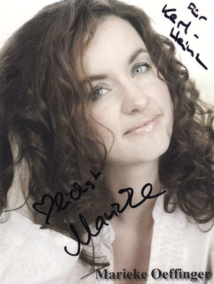 Autogramm Schauspieler | Marieke OEFFINGER | 2010er (Portrait Color) 1