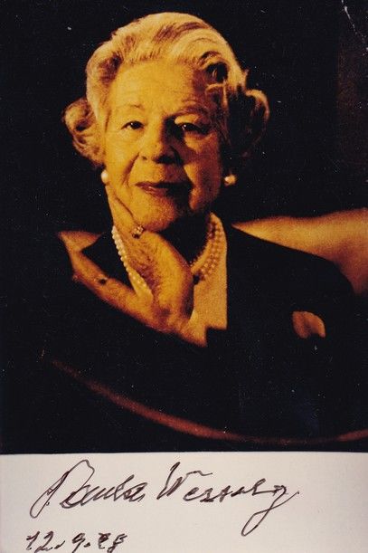 Autogramm Schauspieler | Paula WESSELY | 1980er Foto (Portrait SW) 2
