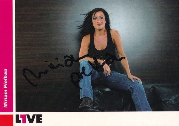 Autogramm Radio / TV | 1Live | Miriam PIELHAU | 1990er (Portrait Color) Stempell