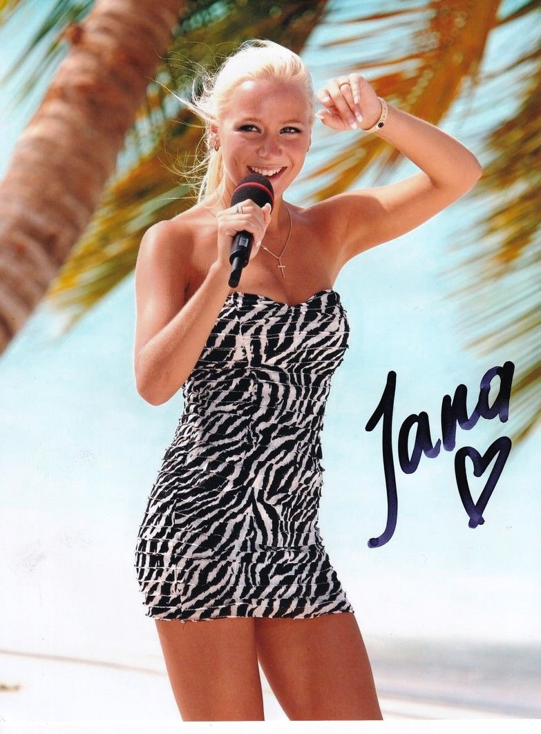 Autogramm Model / Pop | Jana SKOLINA | 2012 Foto (Portrait Color XL) SEXY DSDS