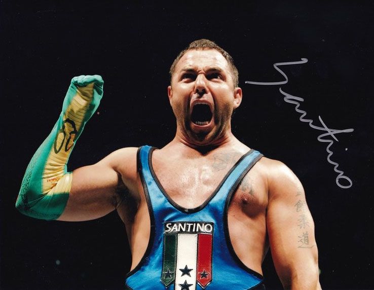 Autogramm Wrestling | SANTINO | 2012 Foto (Jubelszene Color XL) RAW