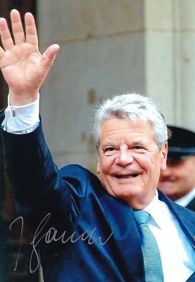 Autogramm Politik | Joachim GAUCK | | 2010er Foto (Portrait Color) 2
