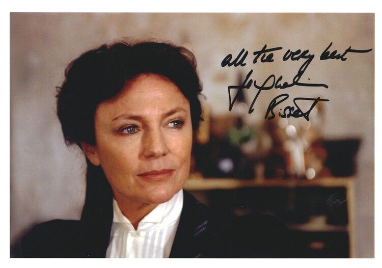 Autogramm Film (UK) | Jacqueline BISSET | 2005 Foto (Portrait Color XL) "Fine Art Of Love"