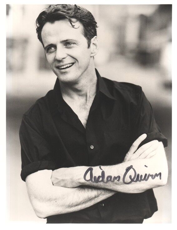 Autogramm Film (USA) | Aidan QUINN | 1990er Foto (Portrait SW XL)