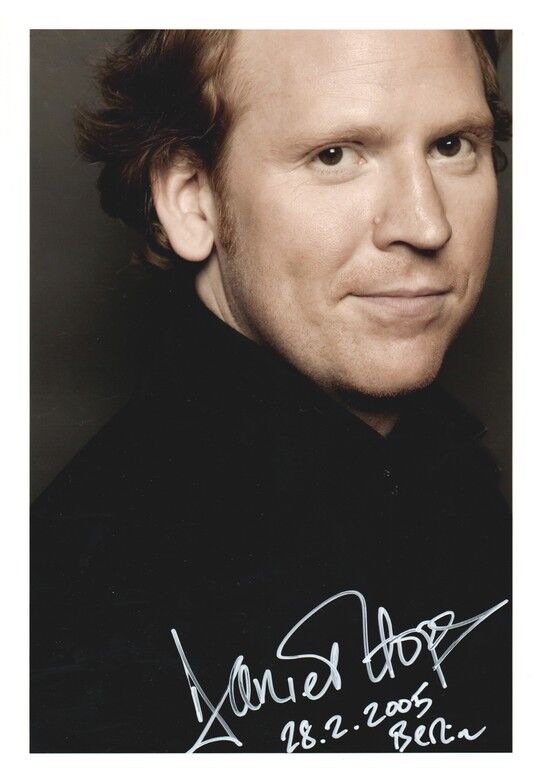 Autogramm Violine (IRL) | Daniel HOPE | 2000er Foto (Portrait Color XL)