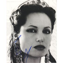 Autogramm Film (USA) | Angelina JOLIE | 2010 Foto (Portrait SW XL) "Cleopatra"