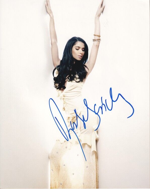 Autogramm Film (PRI) | Roselyn SANCHEZ | 2000er Foto (Portrait Color XL)
