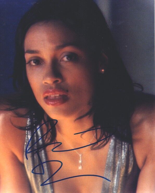 Autogramm Film (USA) | Rosario DAWSON | 2005 Foto (Portrait Color XL) "Sin City"