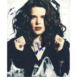 Autogramm Film (CAN) | Neve CAMPBELL | 2004 (Portrait Color XL) Arena