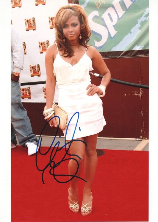 Autogramm Film / Pop (USA) | Christina MILIAN | 2005 Foto (Portrait Color XL) Soul Train