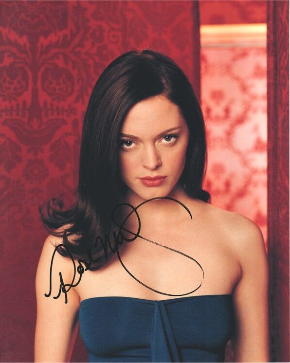 Autogramm Film (USA) | Rose McGOWAN | 2001 Foto (Portrait Color XL) "Charmed" 2