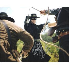 Autogramm Film (ESP) | Antonio BANDERAS | 1998 Foto (Portrait Color XL) "Mask of Zorro"