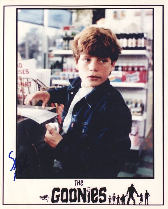 Autogramm Film (USA) | Sean ASTIN | 1985 Foto (Portrait Color XL) "Goonies" KINDERSTAR