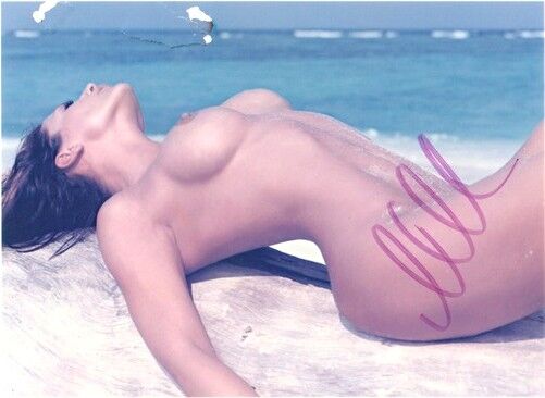 Autogramm Model / Schlager | MICHELLE | 2000er Foto (Portrait Color) NACKT