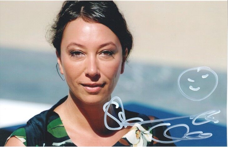 Autogramm Schauspieler | Ursula STRAUSS | 2010er Foto (Portrait Color XM)