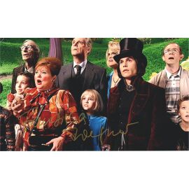 Autogramm Film | Franziska TROEGNER | 2005 Foto (Gruppenbild Color XM) "Charlie Chocolate Factory"