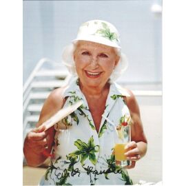 Autogramm Schauspieler | Edith HANCKE | 2000er Foto (Portrait Color XL)