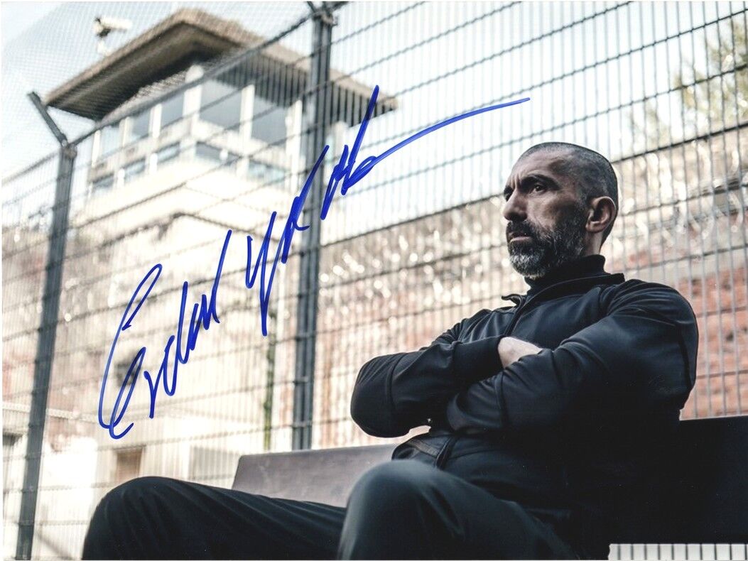 Autogramm TV | ARD | Erdal YILDIZ | 2014 Foto (Portrait Color XL) "Tatort" 2