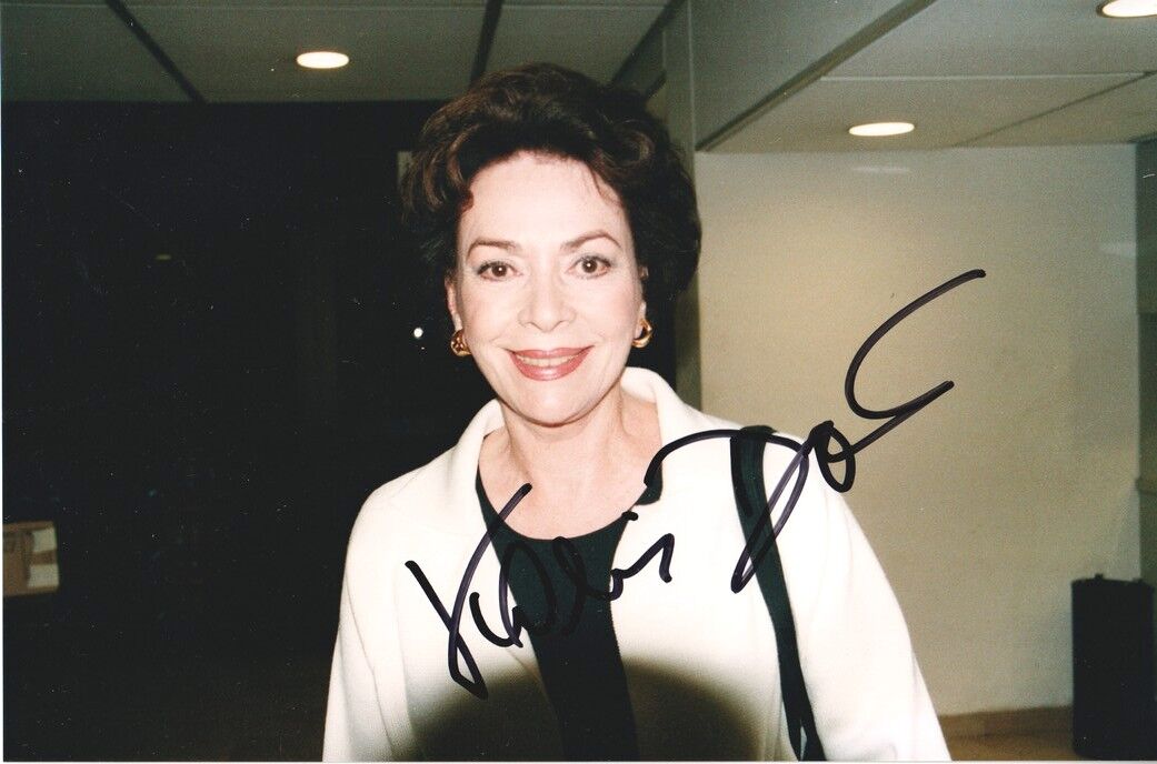 Autogramm Schauspieler | Karin DOR | 2010er Foto (Portrait Color XL)
