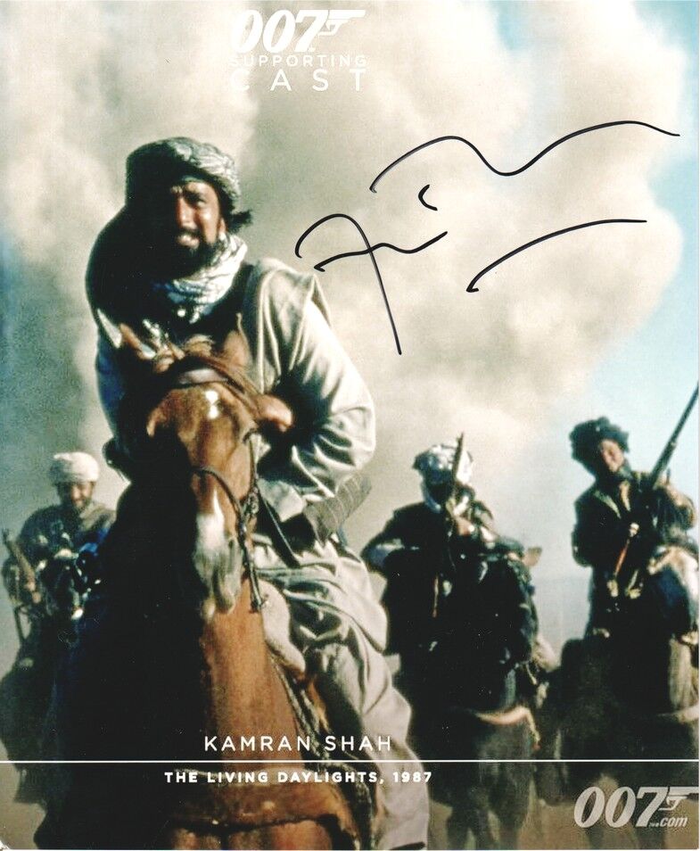 Autogramm Film (UK) | Art MALIK | 1987 Foto (Filmszene Color XL) James Bond "Living Daylights"